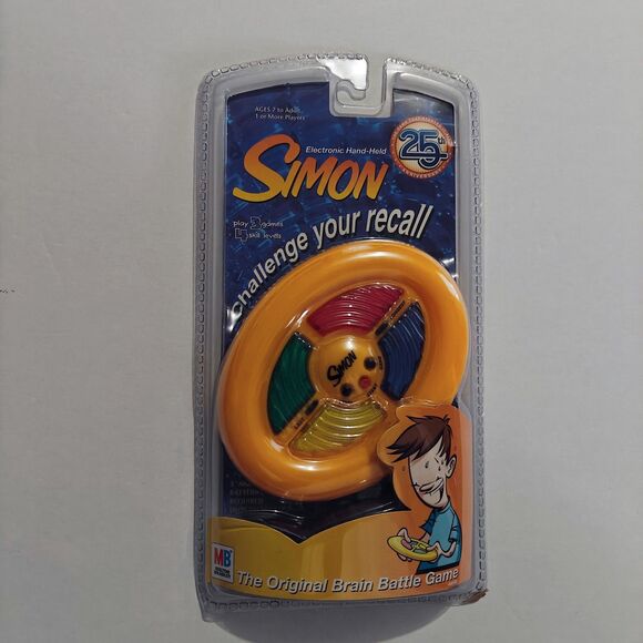 Simon New Vtg Handheld Electronic Game 2002 Sealed Pocket Memory Travel Light - Picture 9 of 9